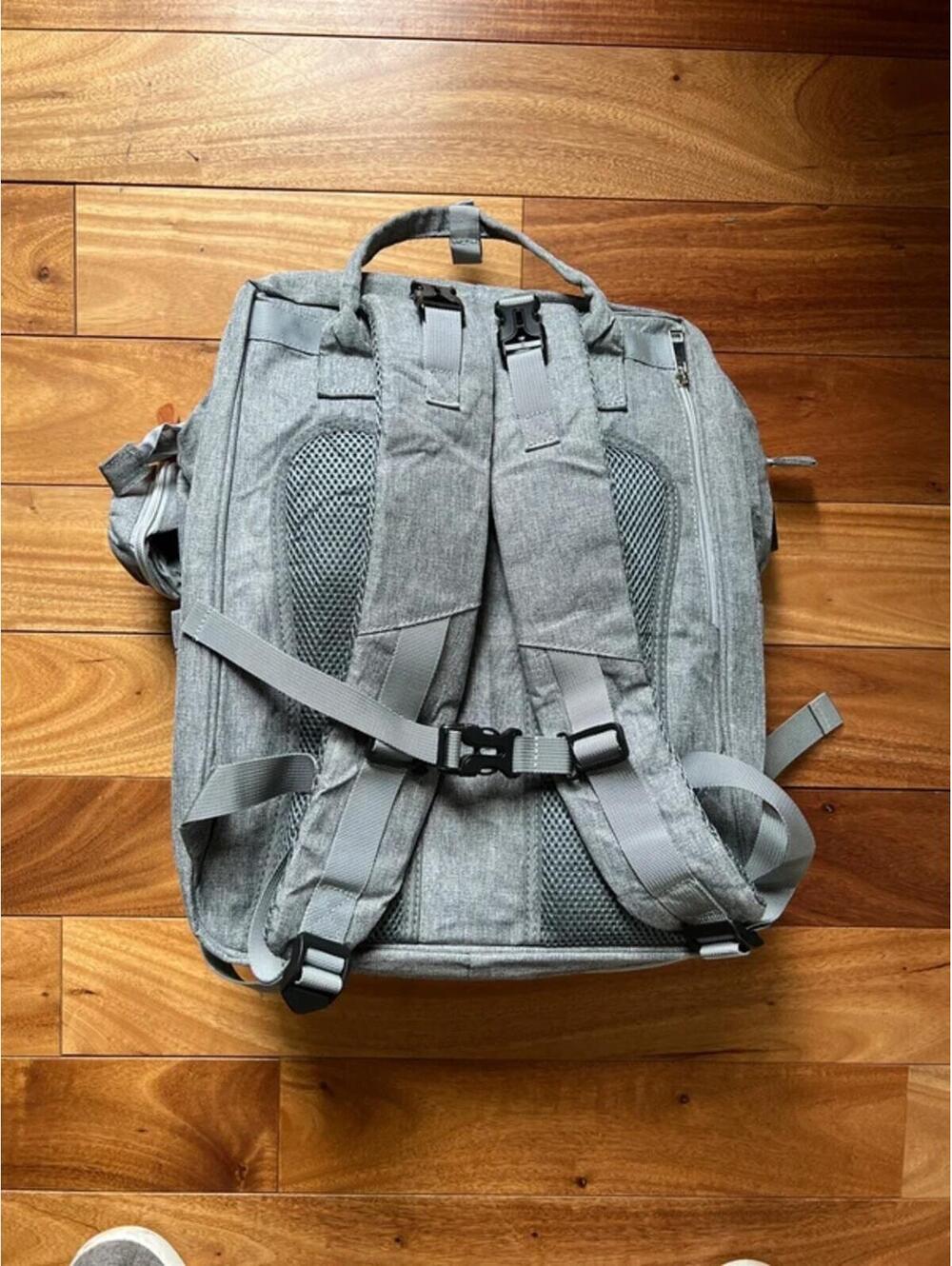 Astro Alan Diaper Bag with Changing Station USB Charging Port - Picture 2 of 4